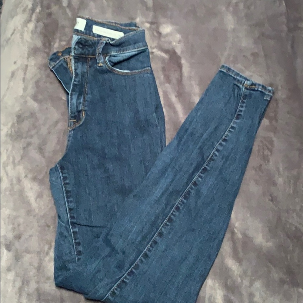 High Waisted Jeans